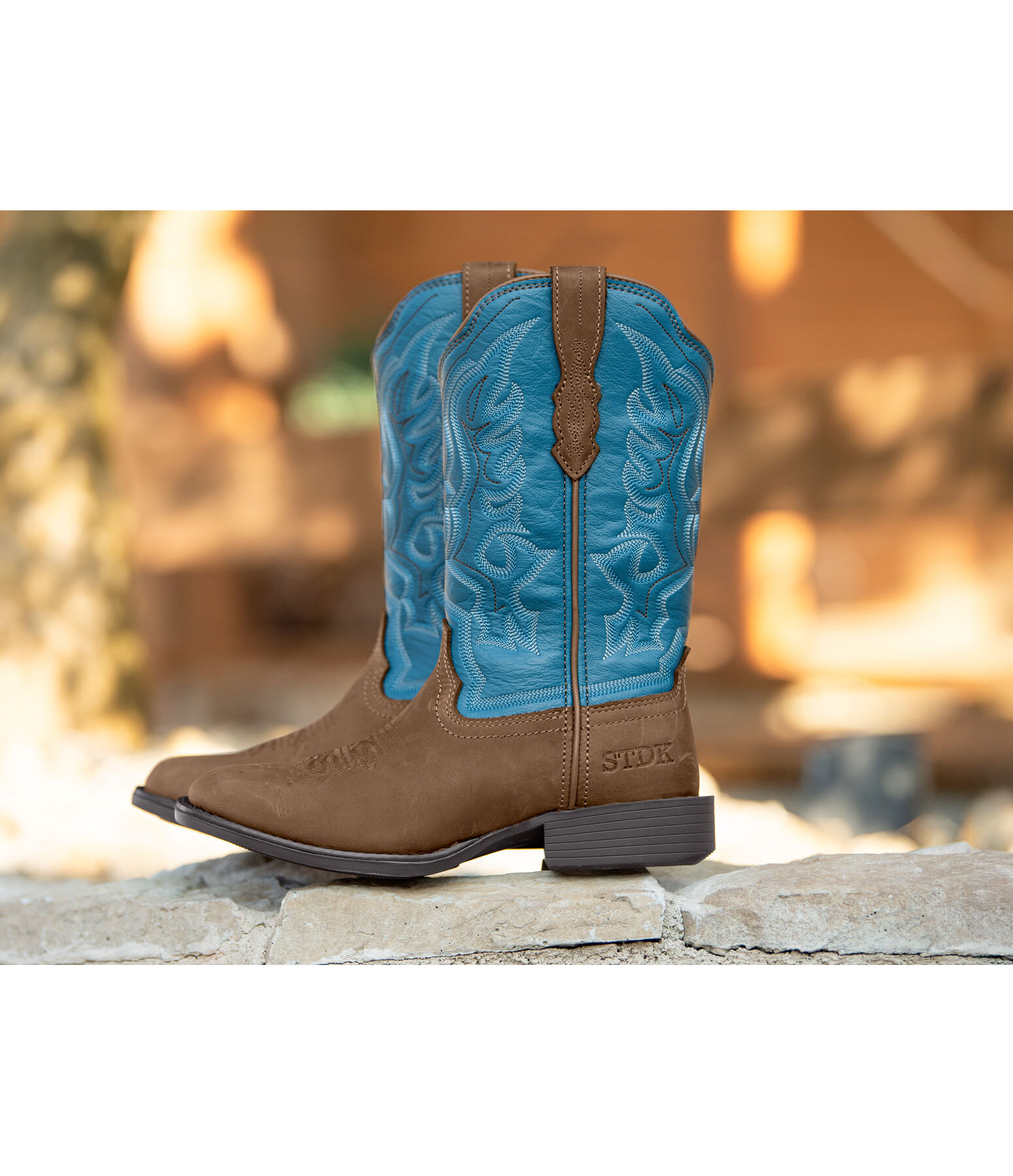 Boots Yona