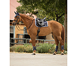 Outfit Swiss Design in navy-classic