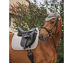 Outfit in Twinkle in taupe