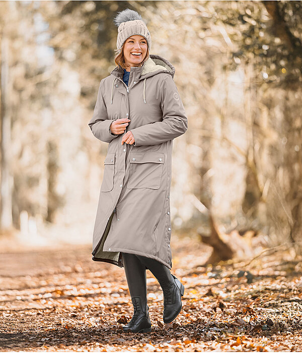 Damen-Outfit Paris in taupe